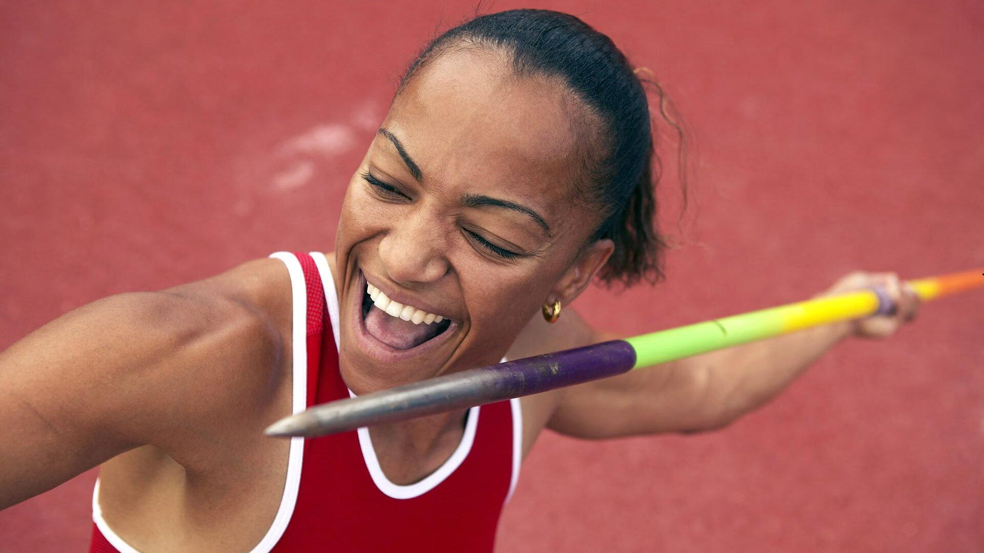 绿茵场上的艺术革命，当足球遇见彩虹之舞