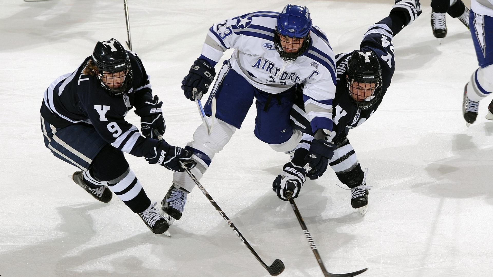 拉波尔塔与雷韦特尔，巴萨高层不可持续的共存危机